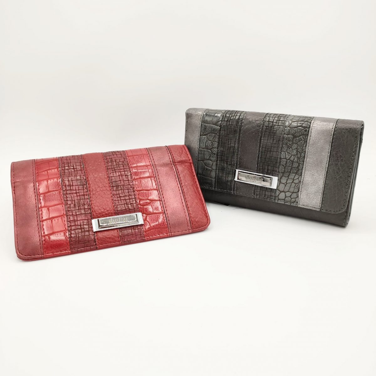 Cartera alargada de mujer