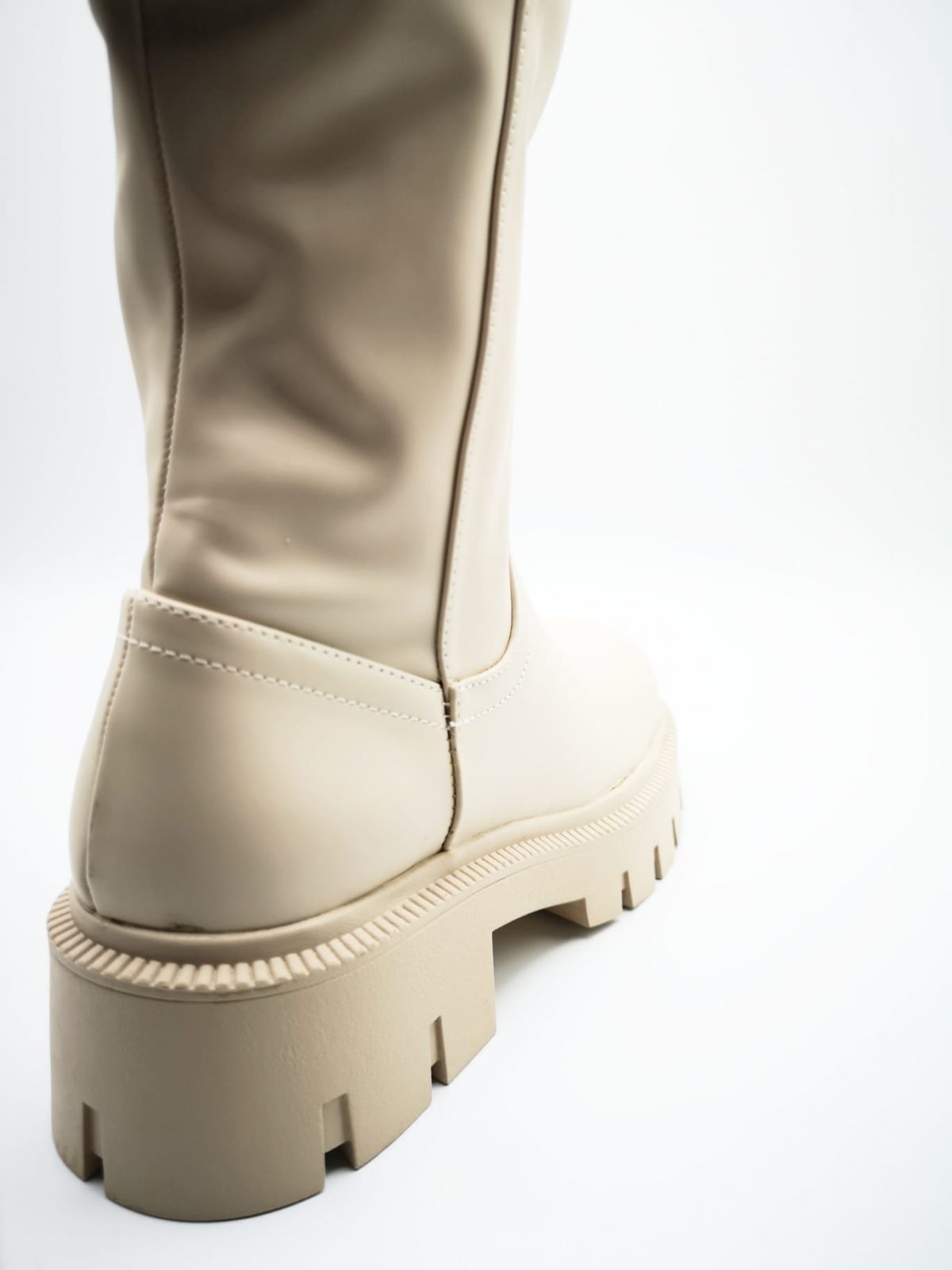 Bota plana engomada - Imagen 6