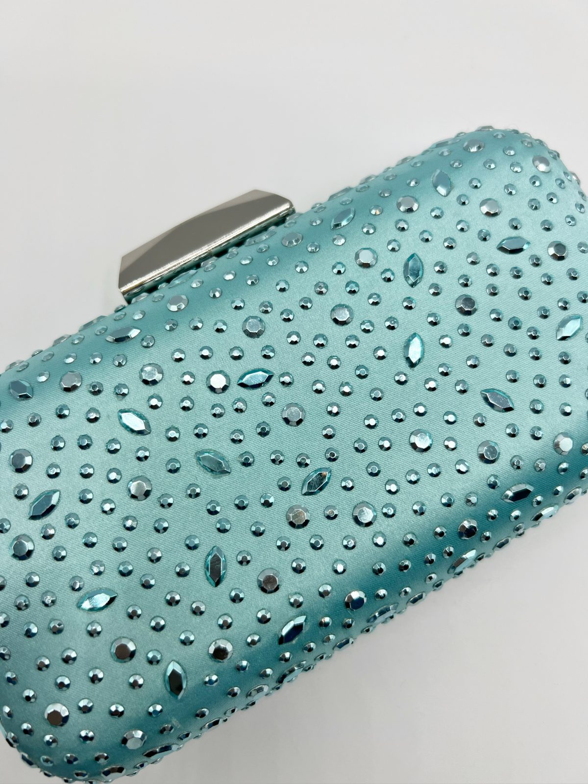 Clutch Relieve - Imagen 2