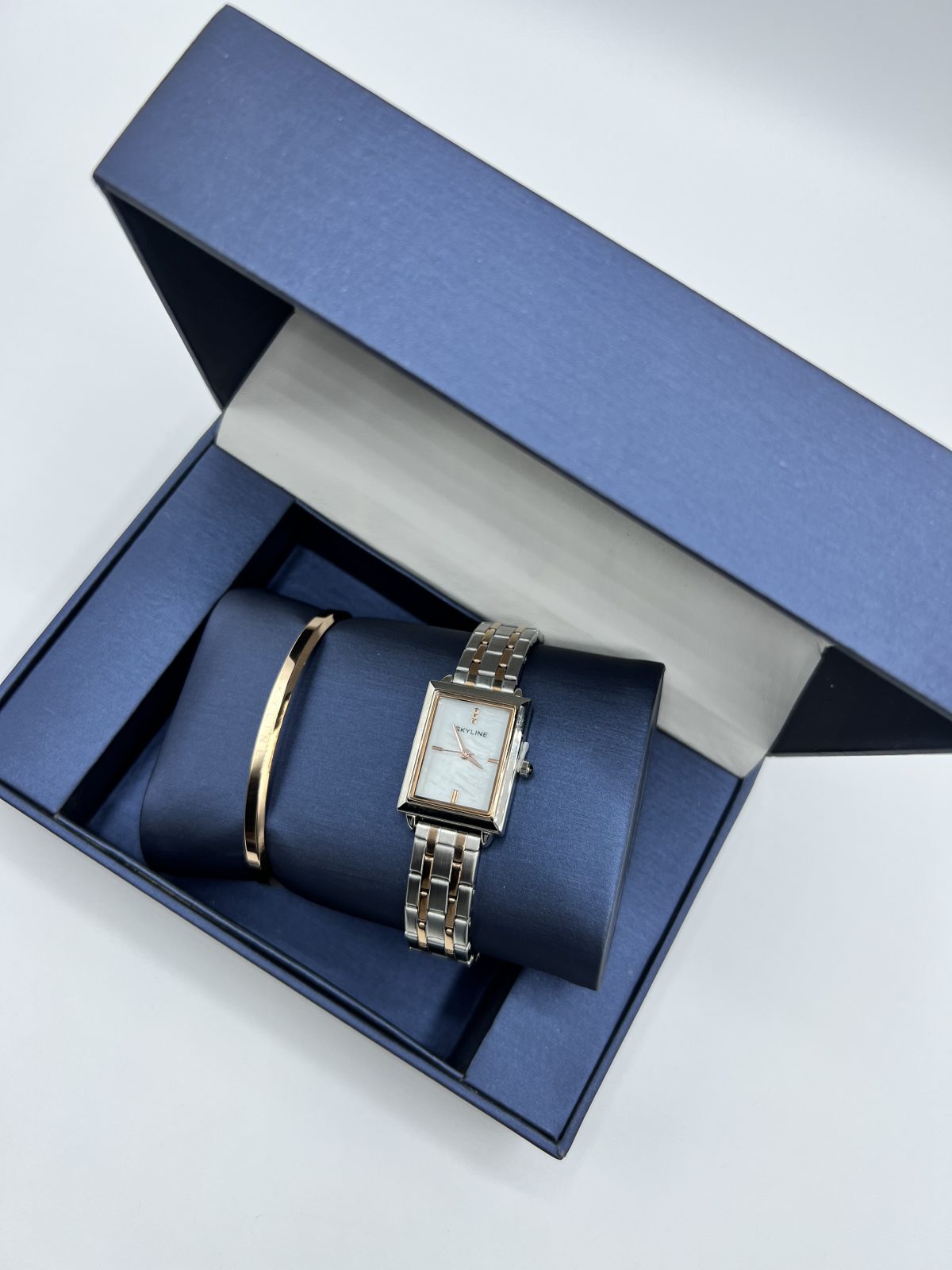 Conjunto Reloj AC Malla +  Brazalete